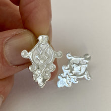 Load image into Gallery viewer, Sterling Silver Art Deco Pattern Stud Earrings