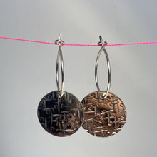 Load image into Gallery viewer, Round Hammered Earrings