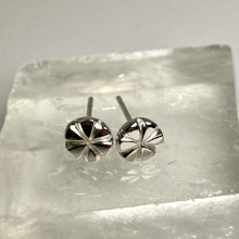 Load image into Gallery viewer, Sterling Silver Flower Stud Earrings