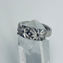 Load image into Gallery viewer, Sterling Silver Sunrise Ring