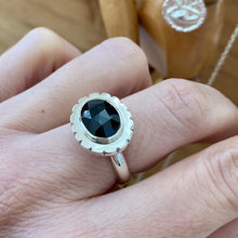 Load image into Gallery viewer, Sparkly Spinel Ring
