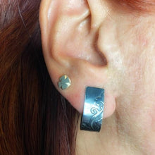 Load image into Gallery viewer, Dark Sterling Silver Deco Pattern Curl Stud Earrings
