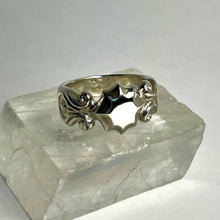 Load image into Gallery viewer, sterling silver ring

